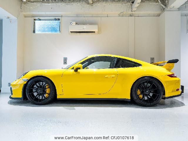 porsche 911 2018 quick_quick_ABA-991J3_WP0ZZZ99ZJS167520 image 2