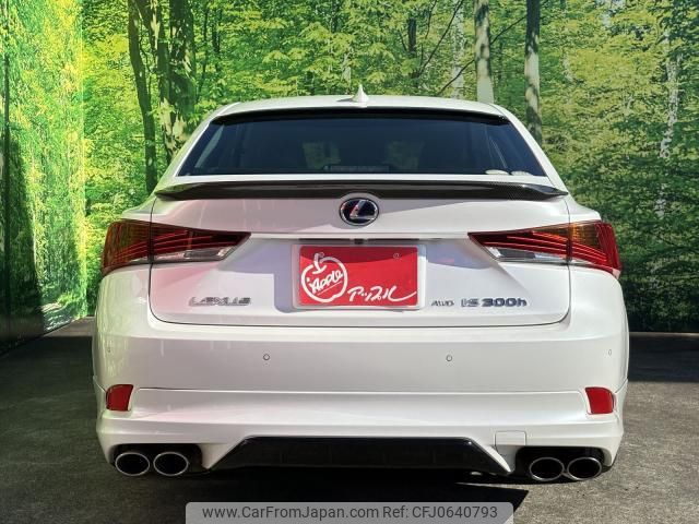 lexus is 2017 quick_quick_AVE35_0001643 image 2