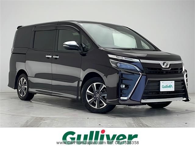 toyota voxy 2018 -TOYOTA--Voxy DBA-ZRR80W--ZRR80-0404913---TOYOTA--Voxy DBA-ZRR80W--ZRR80-0404913- image 1