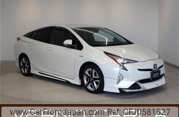 toyota prius 2018 -TOYOTA--Prius DAA-ZVW51--ZVW51-8043884---TOYOTA--Prius DAA-ZVW51--ZVW51-8043884-