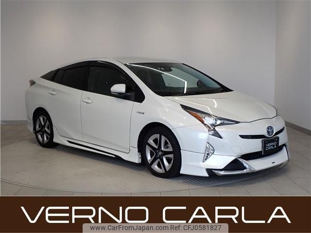 toyota prius 2018 -TOYOTA--Prius DAA-ZVW51--ZVW51-8043884---TOYOTA--Prius DAA-ZVW51--ZVW51-8043884- image 1