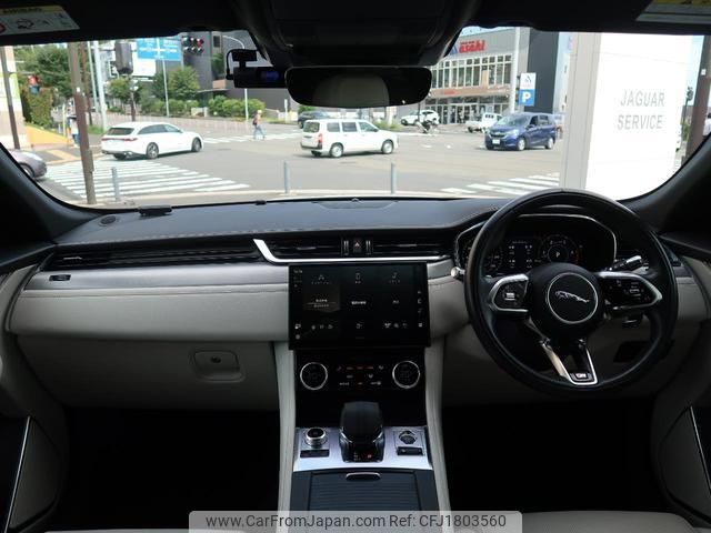 jaguar f-pace 2021 CFJ1803560 image 2