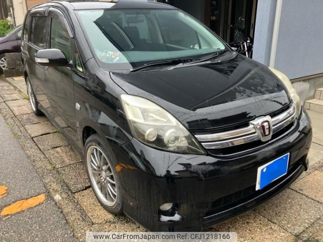 toyota isis 2013 -TOYOTA--Isis DBA-ZGM11W--ZGM11-0018331---TOYOTA--Isis DBA-ZGM11W--ZGM11-0018331- image 1