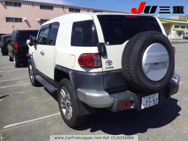toyota fj-cruiser 2013 CFJ0356086 image 2