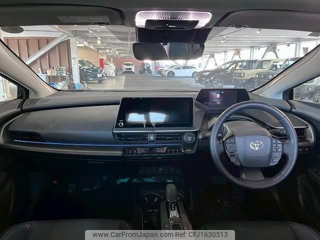 toyota prius 2024 CFJ1630513 image 2