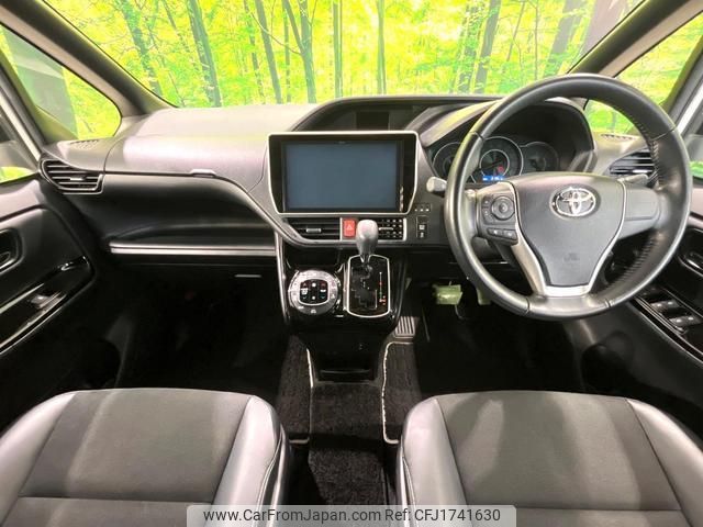 toyota noah 2018 CFJ1741630 image 2