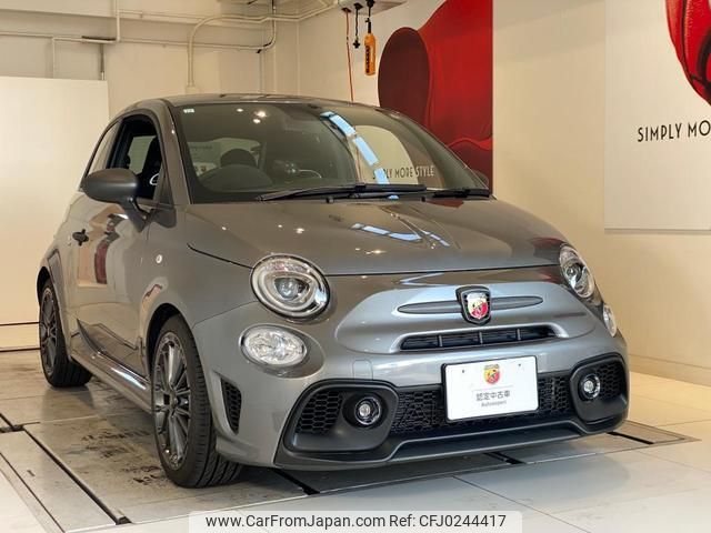 abarth 595 2023 quick_quick_31214T_ZFABF12HXRJJ31158 image 1