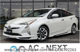 toyota prius 2016 -TOYOTA--Prius DAA-ZVW51--ZVW51-8000900---TOYOTA--Prius DAA-ZVW51--ZVW51-8000900-