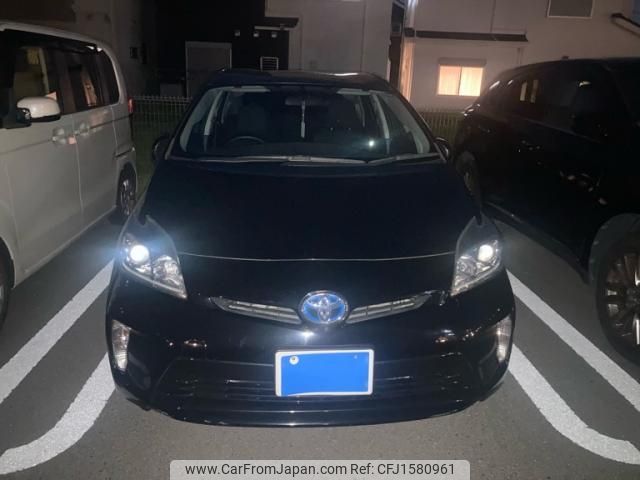 toyota prius 2014 CFJ1580961 image 1