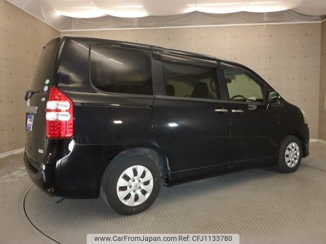toyota noah 2013 -TOYOTA--Noah DBA-ZRR70G--ZRR70-0544585---TOYOTA--Noah DBA-ZRR70G--ZRR70-0544585- image 2