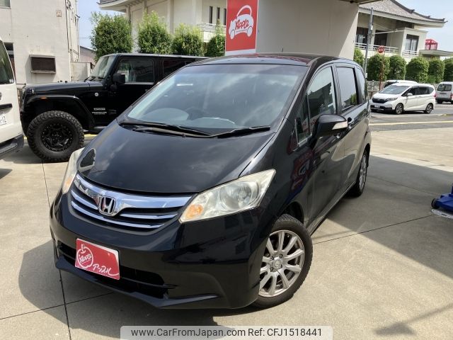 honda freed 2013 CFJ1518441 image 1
