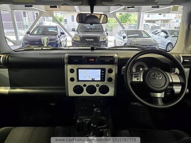 toyota fj-cruiser 2013 CFJ1787775 image 2