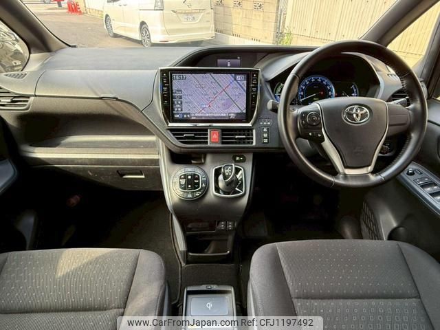toyota voxy 2015 quick_quick_ZWR80G_ZWR80G-0087823 image 2