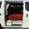 nissan nv350-caravan-van 2012 GOO_JP_700050416230250716003 image 1