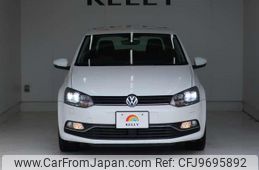 volkswagen polo 2017 -VOLKSWAGEN--VW Polo 6RCJZ--GU087074---VOLKSWAGEN--VW Polo 6RCJZ--GU087074-