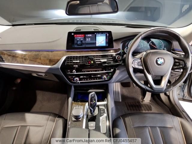 bmw 5-series 2017 quick_quick_LDA-JC20_WBAJC32080G938763 image 2