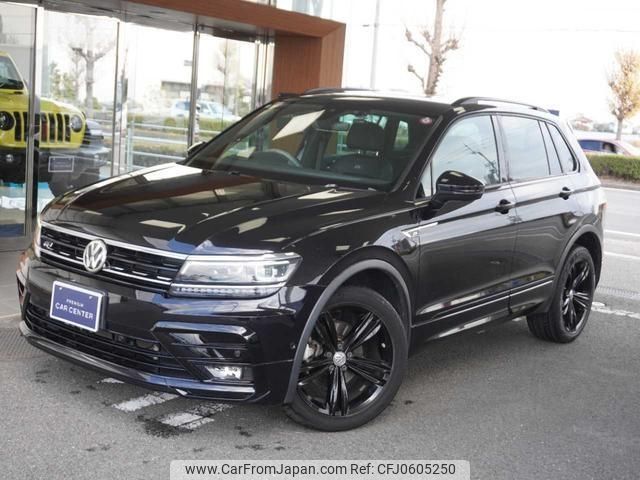 volkswagen tiguan 2018 -VOLKSWAGEN--VW Tiguan 5NDFGF--WVGZZZ5NZKW804706---VOLKSWAGEN--VW Tiguan 5NDFGF--WVGZZZ5NZKW804706- image 1