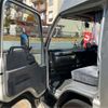 isuzu elf-truck 2005 CFJ1078775 image 24