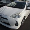 toyota aqua 2012 CFJ1496221 image 1