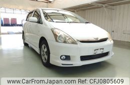 toyota wish 2004 ENHANCEAUTO_1_ea295543