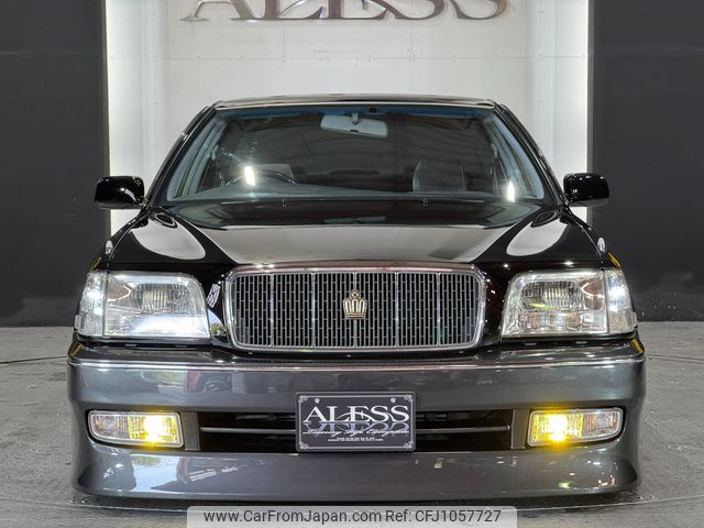 toyota crown-majesta 1998 CARSENSOR_JP_AU6295220002 image 1