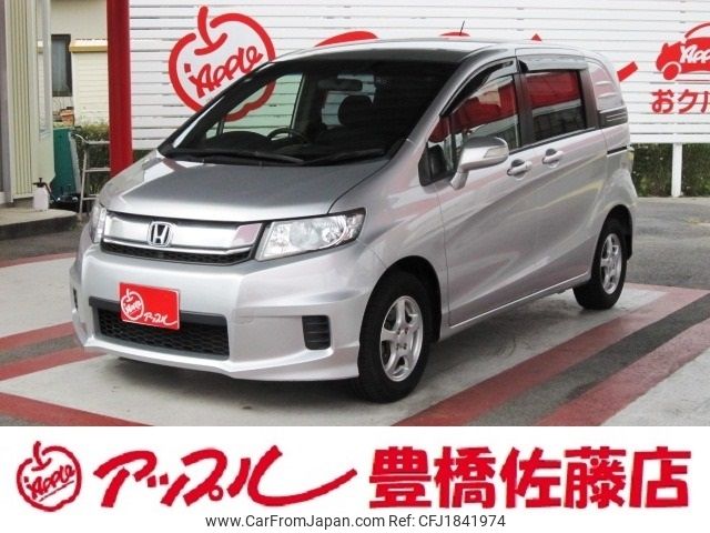honda freed-spike 2014 CFJ1841974 image 1