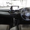 toyota c-hr 2021 quick_quick_6AA-ZYX11_ZYX11-2042505 image 16