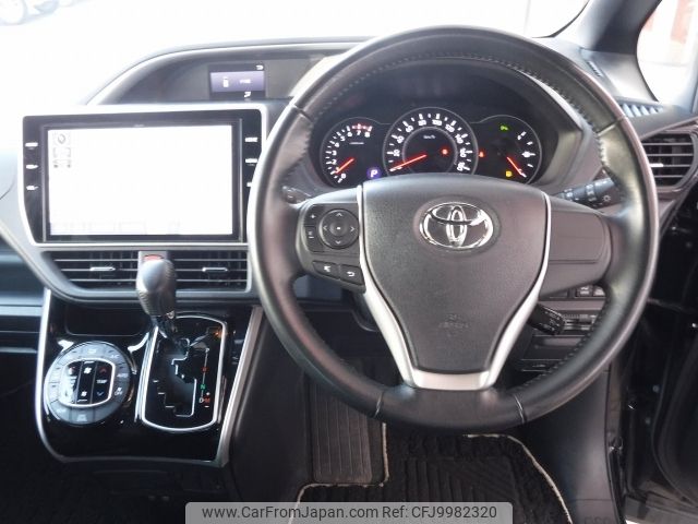 toyota voxy 2019 -TOYOTA--Voxy DBA-ZRR85W--ZRR85-0128052---TOYOTA--Voxy DBA-ZRR85W--ZRR85-0128052- image 2