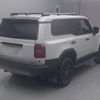 toyota land-cruiser-wagon 2024 CFJ1733692 image 2