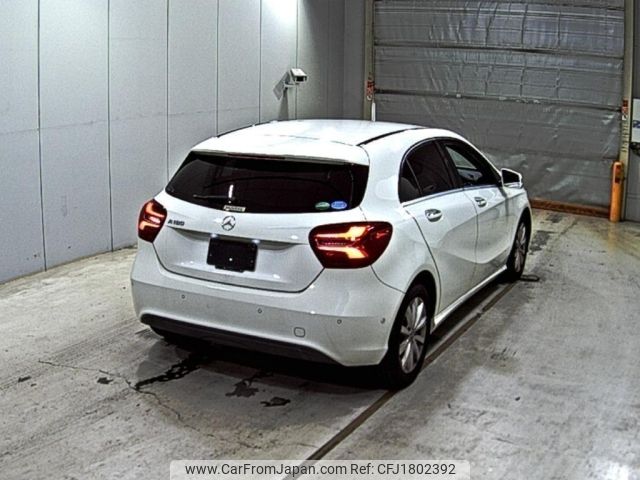 mercedes-benz a-class 2018 CFJ1802392 image 2