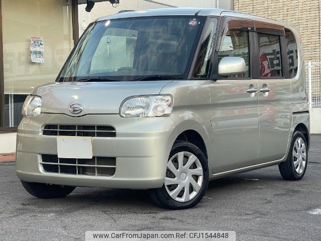 daihatsu tanto 2012 CFJ1544848 image 1