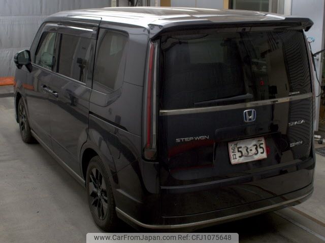 honda stepwagon 2022 CFJ1075648 image 2