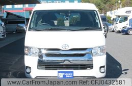 toyota hiace-wagon 2016 GOO_JP_700100180330241111001