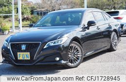 toyota crown 2021 CFJ1728945