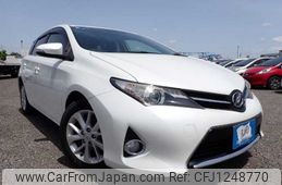toyota auris 2013 646828-N2025040437F-24