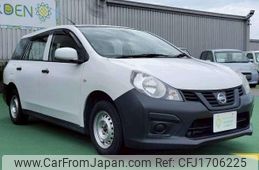 nissan nv150-ad 2018 CFJ1706225