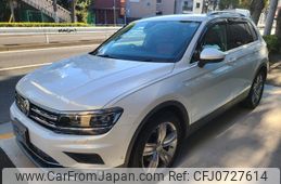 volkswagen tiguan 2018 GOO_JP_700957089930250206001