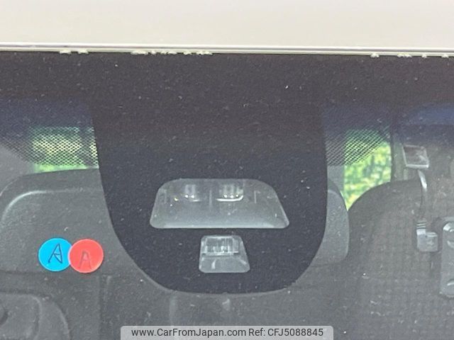 honda n-one 2018 -HONDA--N ONE DBA-JG2--JG2-1301218---HONDA--N ONE DBA-JG2--JG2-1301218- image 2