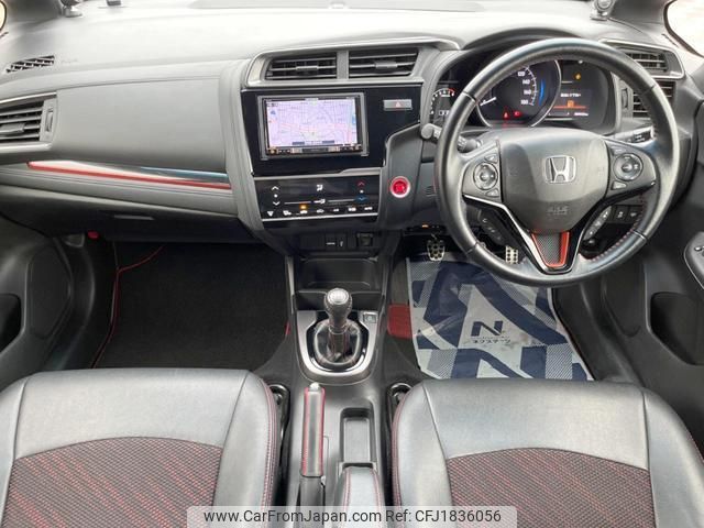honda fit 2017 CFJ1836056 image 2