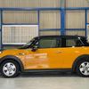 mini mini-others 2015 quick_quick_DBA-XM15_WMWXM520103A03386 image 3