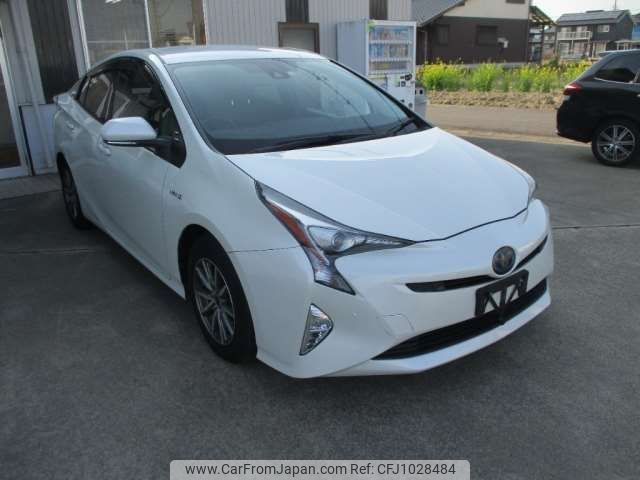 toyota prius 2016 -TOYOTA--Prius DAA-ZVW51--ZVW51-8009058---TOYOTA--Prius DAA-ZVW51--ZVW51-8009058- image 1