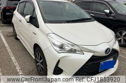 toyota vitz 2018 CFJ1853920