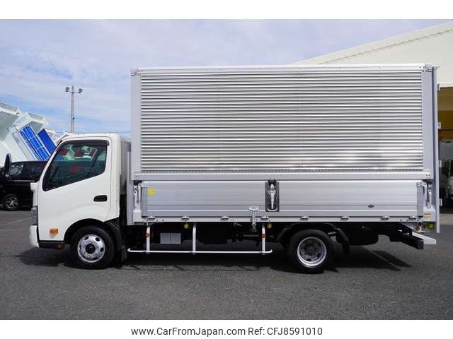 hino dutro 2022 CFJ8591010 image 2