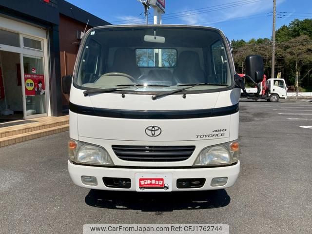toyota toyoace 2004 CFJ1762744 image 2