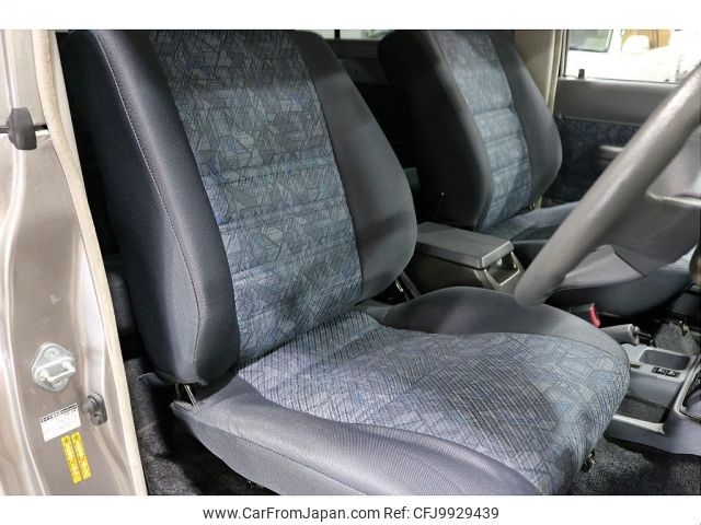 2001 Toyota Land Cruiser KG-HZJ74K 4WD - Car Price $39,733