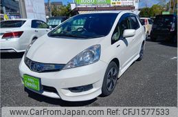 honda fit-shuttle-hybrid 2012 CFJ1577533