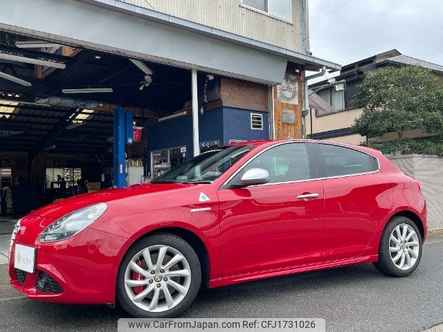 alfa-romeo giulietta 2012 CFJ1731026 image 2