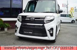 daihatsu tanto 2022 CFJ1335126