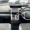 toyota noah 2010 CFJ1548207 image 3