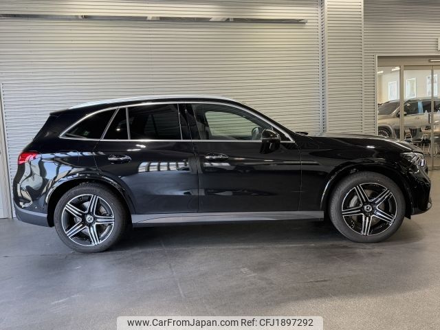 mercedes-benz glc-class 2024 CFJ1897292 image 2